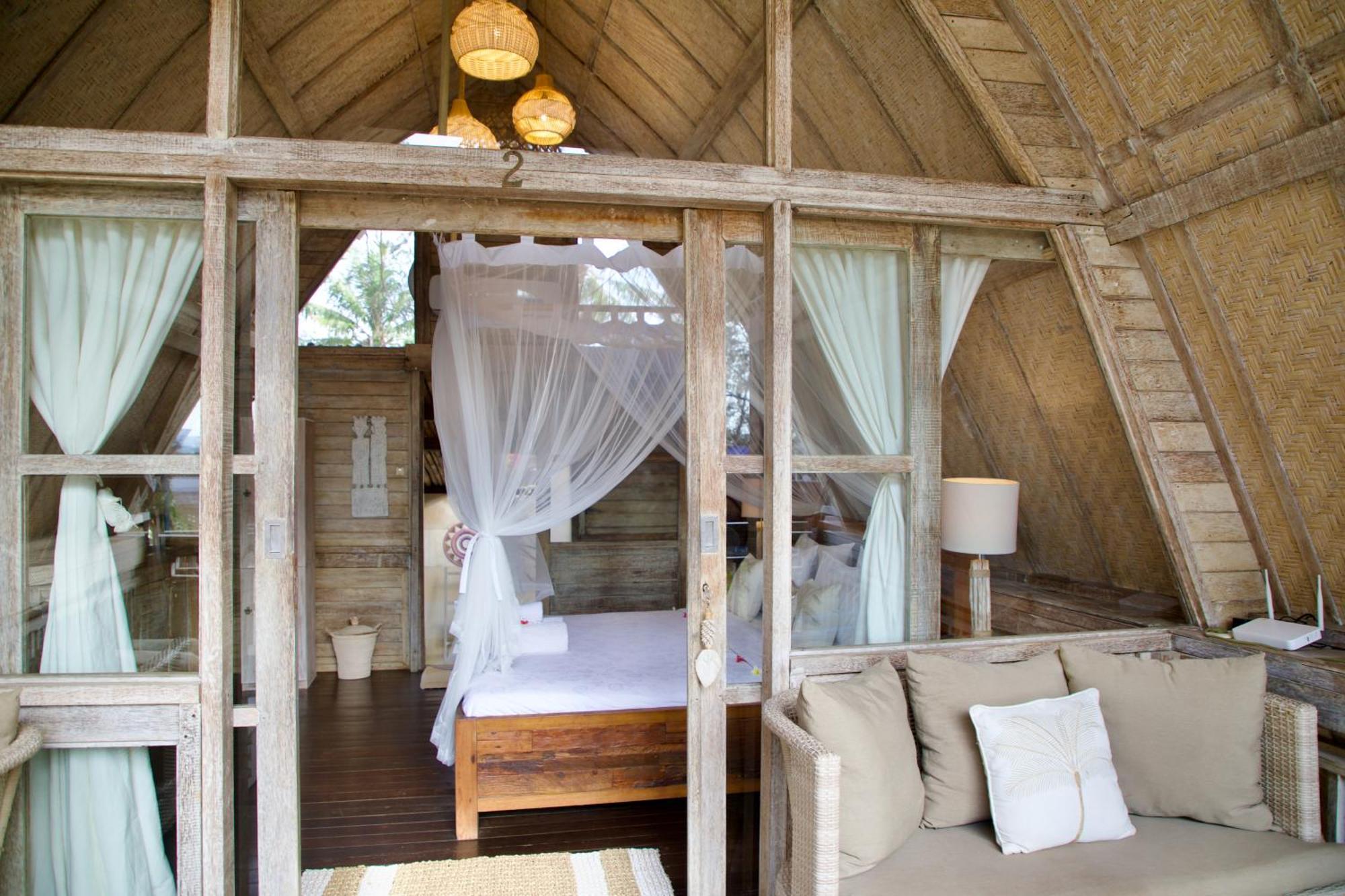 Villa Sunset Beach Gili Trawangan Exterior photo