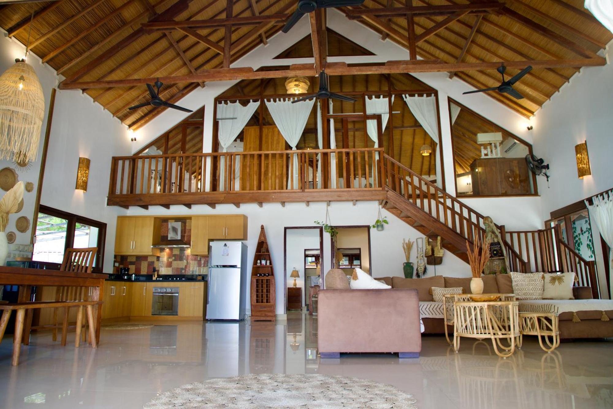 Villa Sunset Beach Gili Trawangan Exterior photo